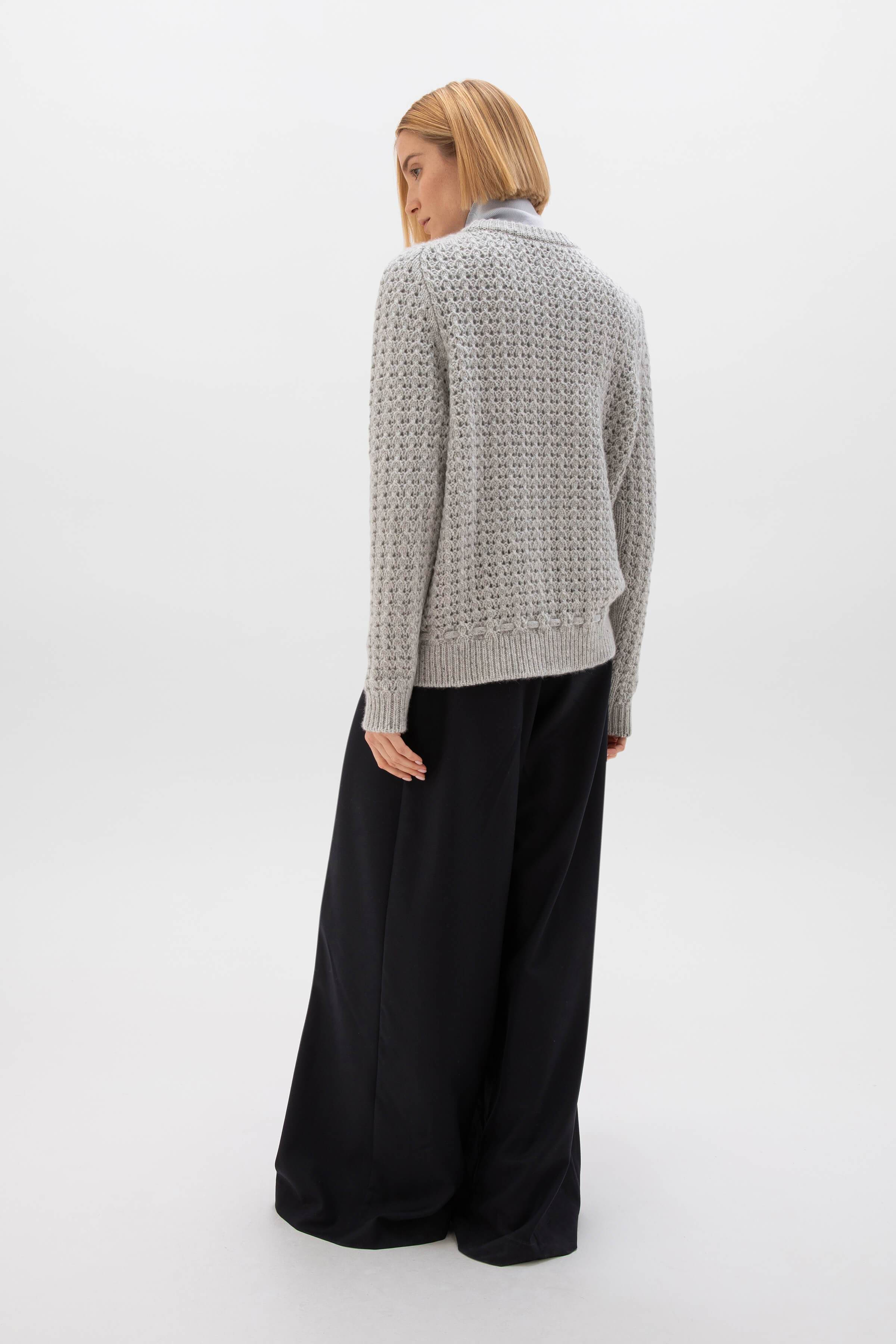 Johnstons of Elgin - Donegal Cashmere Crochet Jumper