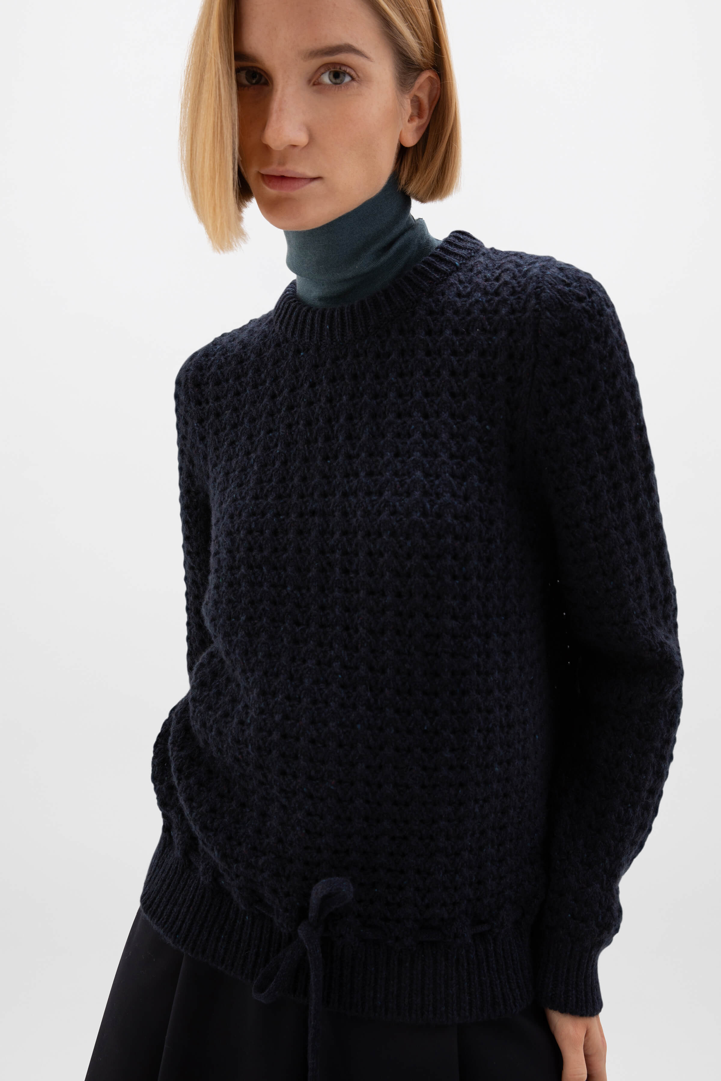 Johnstons of Elgin - Donegal Cashmere Crochet Jumper