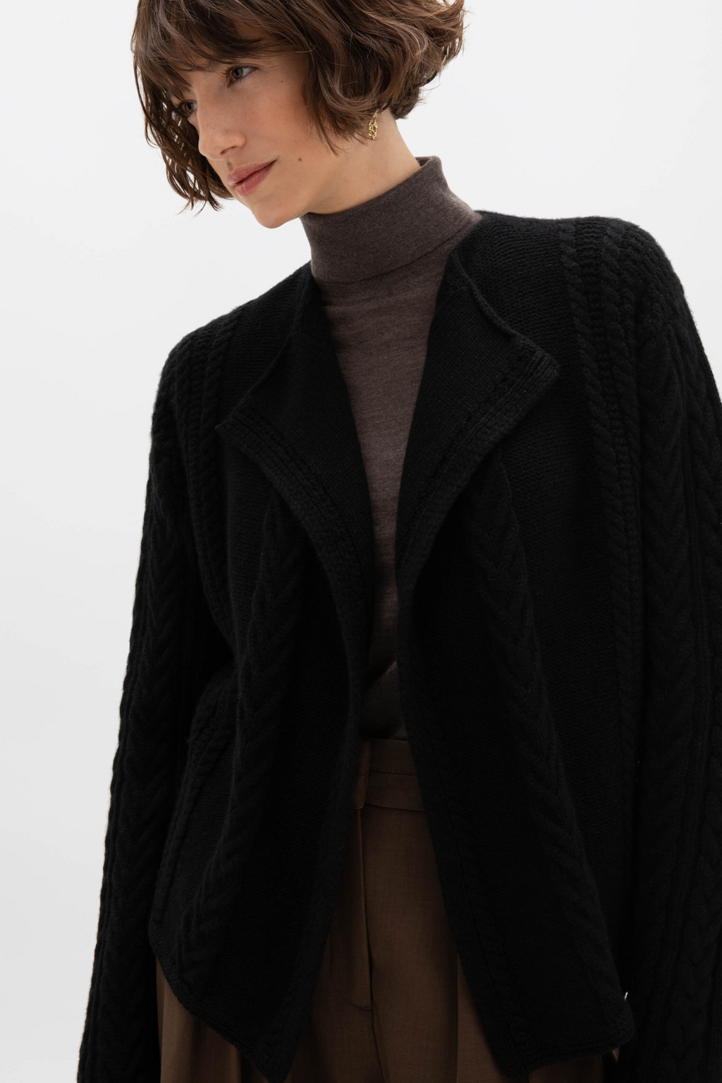 Johnstons of Elgin - Aran Cable Cashmere Waterfall Cardigan