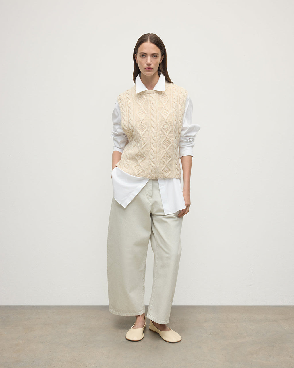 Johnstons of Elgin - Aran Cable Cream Cashmere Tank