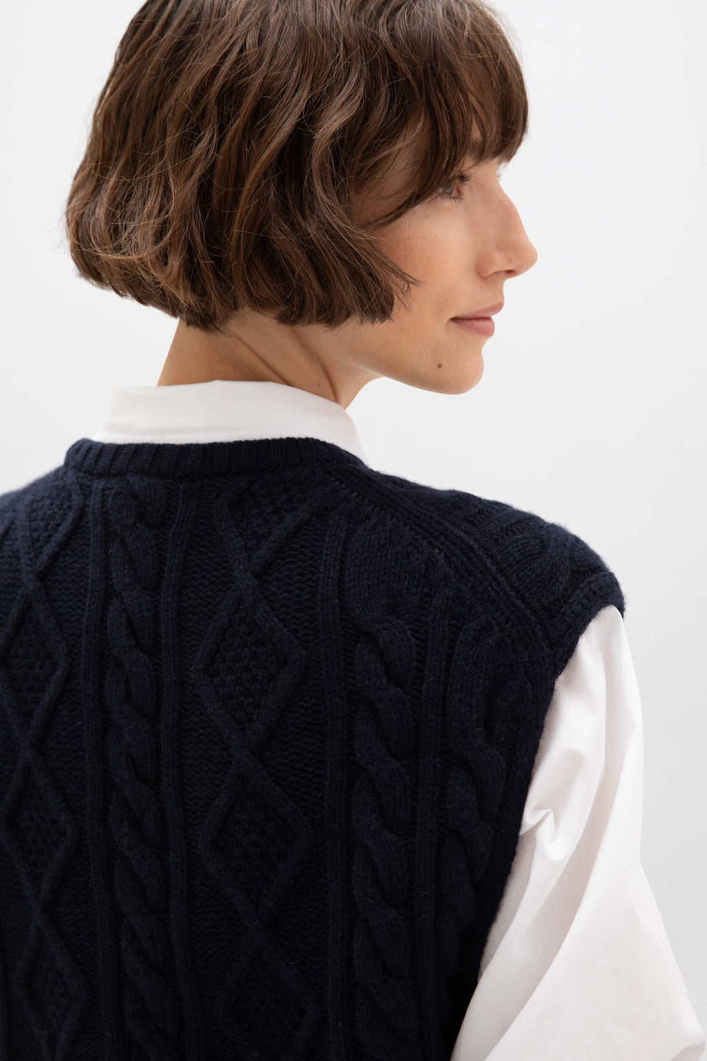 Johnstons of Elgin - Aran Cable Knit Dark Navy Cashmere Tank