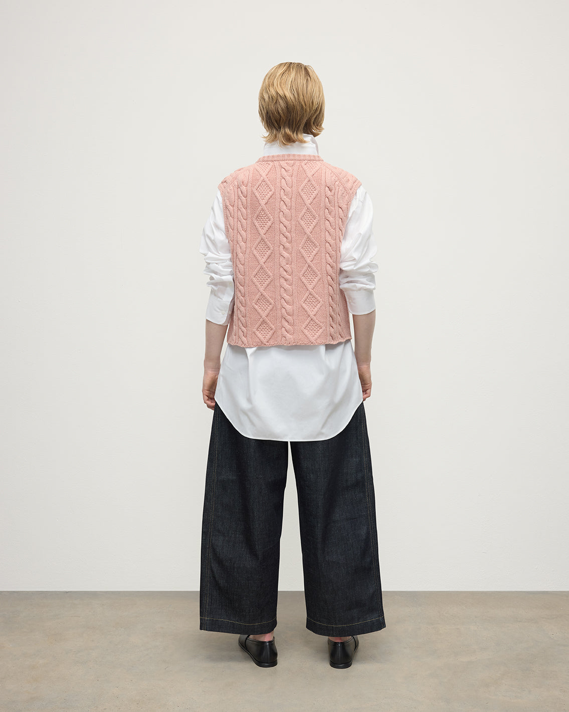 Johnstons of Elgin - Aran Cable Pink Cashmere Tank
