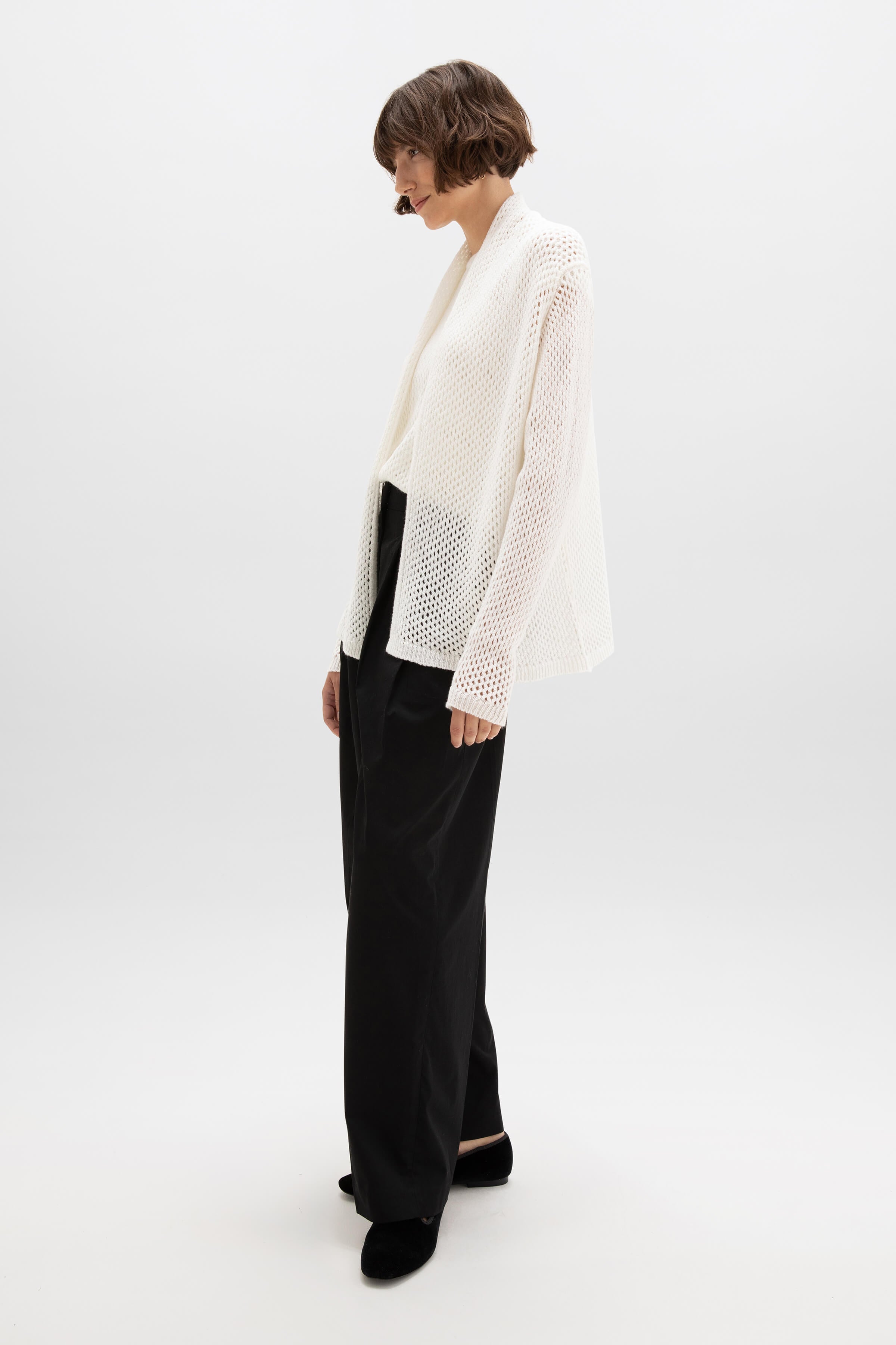 Johnstons of Elgin - Crochet Cashmere Shawl Collar White Cardigan