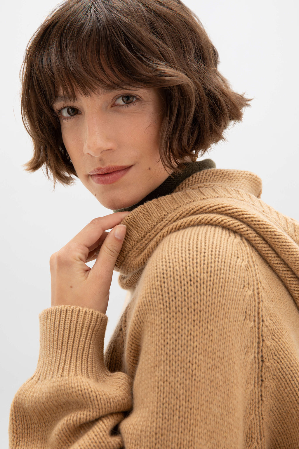 Johnstons of Elgin - Oversized Camel Cashmere Hoodie