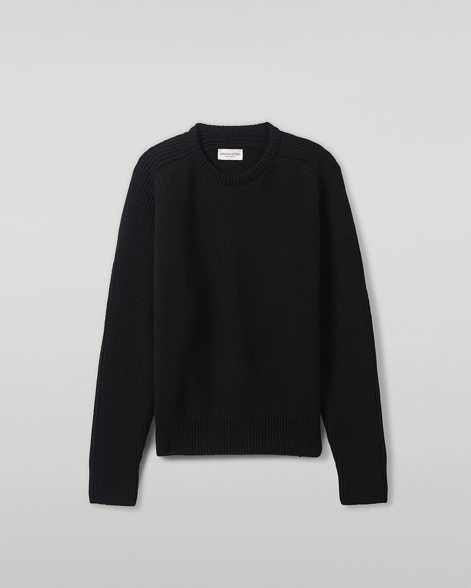 Johnstons of Elgin - Ribbed Black Cashmere Jumper