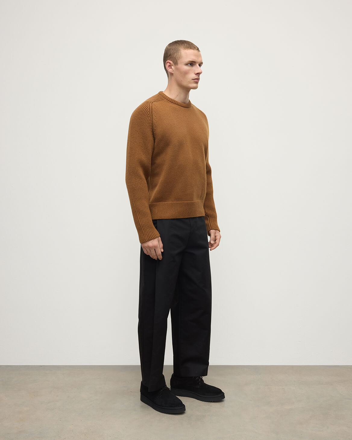Johnstons of Elgin - Ribbed Dark Camel Cashmere Jumper