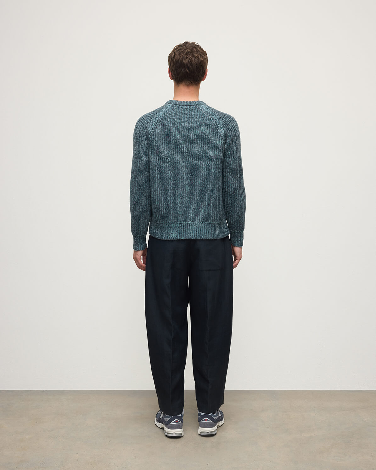 Johnstons of Elgin - Ribbed Donegal Cashmere Blue Jumper