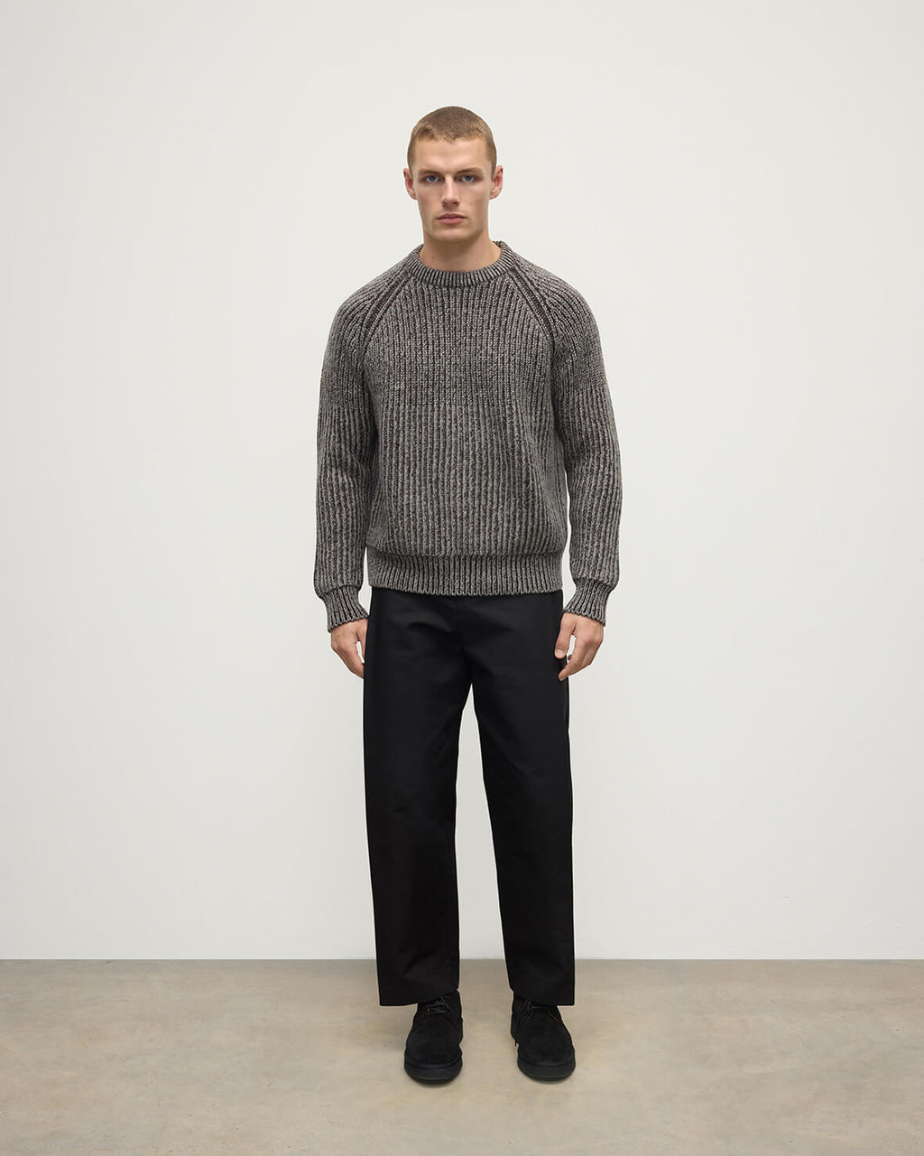 Johnstons of Elgin - Ribbed Donegal Cashmere Grey Jumper
