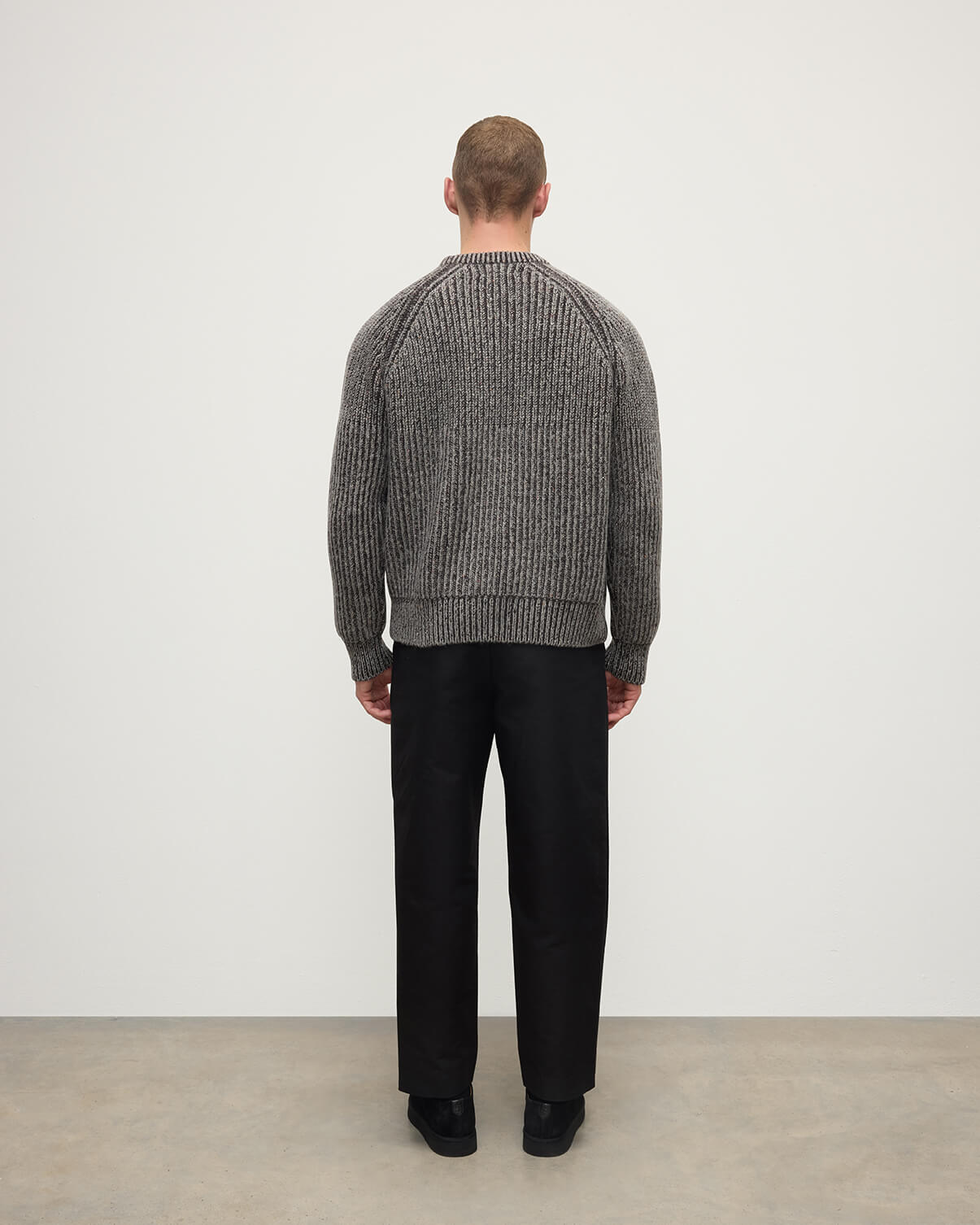 Johnstons of Elgin - Ribbed Donegal Cashmere Grey Jumper