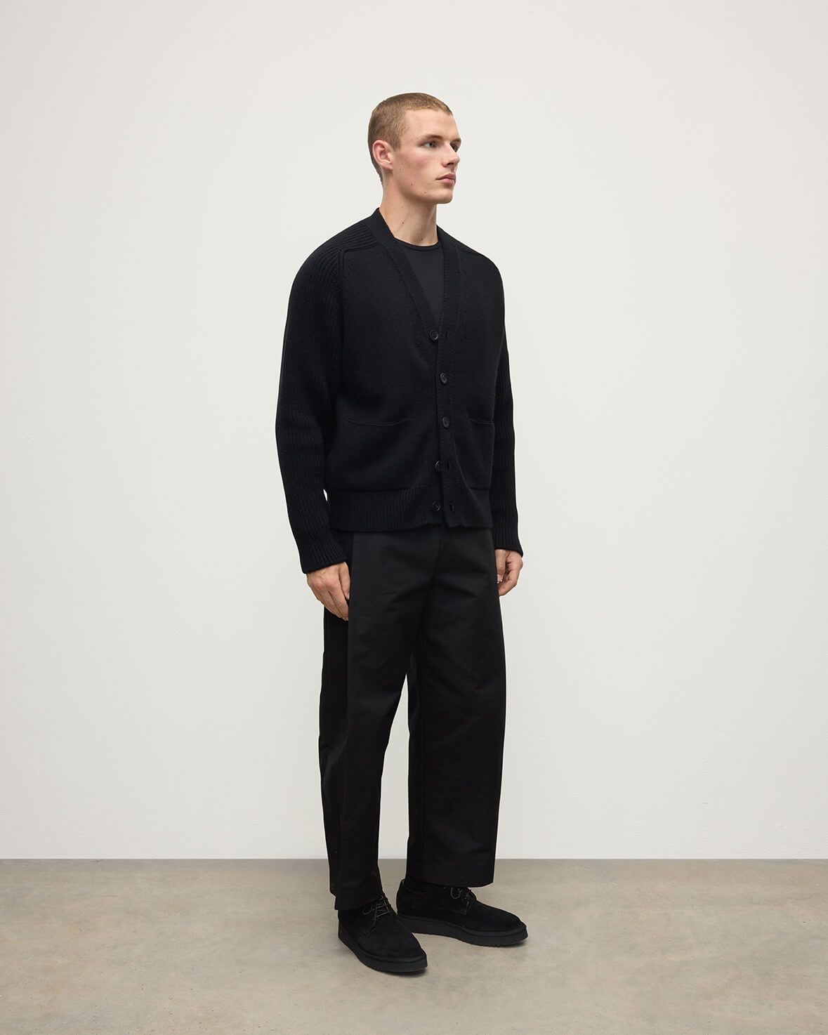 Johnstons of Elgin - Ribbed Cashmere Black Cardigan