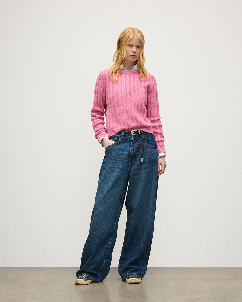 Johnstons of Elgin - Lecht Pink Cashmere Crew Jumper