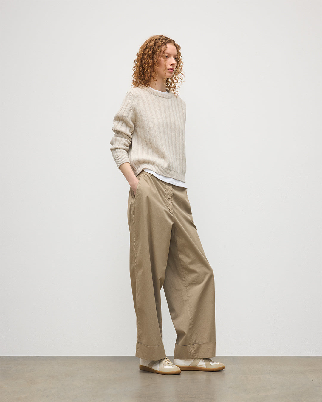 Johnstons of Elgin - Lecht Natural Cashmere Crew Jumper