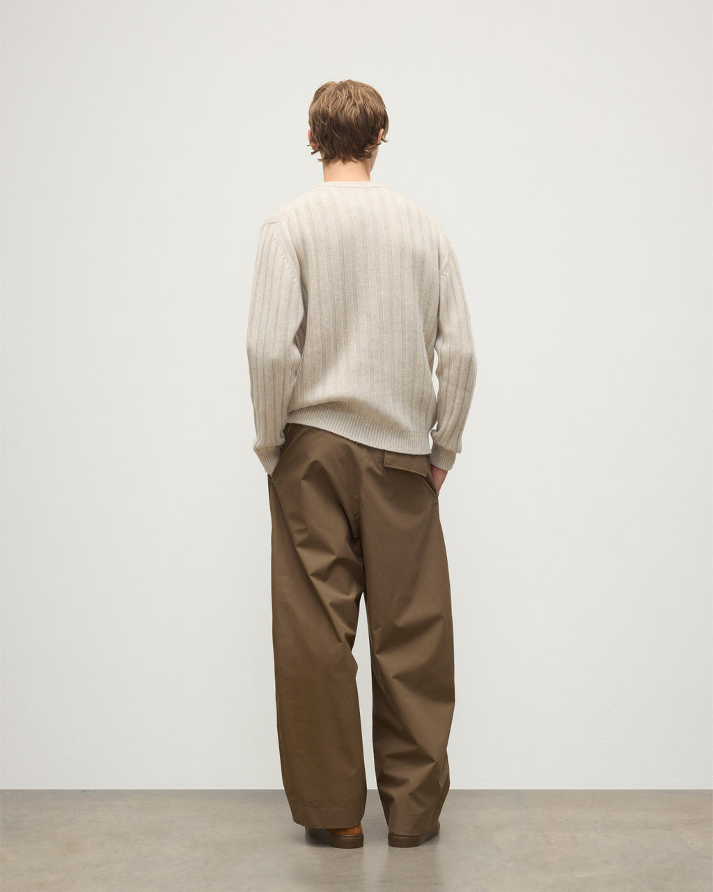 Johnstons of Elgin - Calder Natural Cable Cashmere Jumper