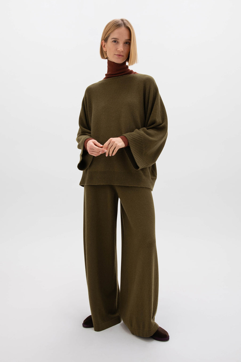 Johnstons of Elgin - Cashmere Olive Green Cape Jumper