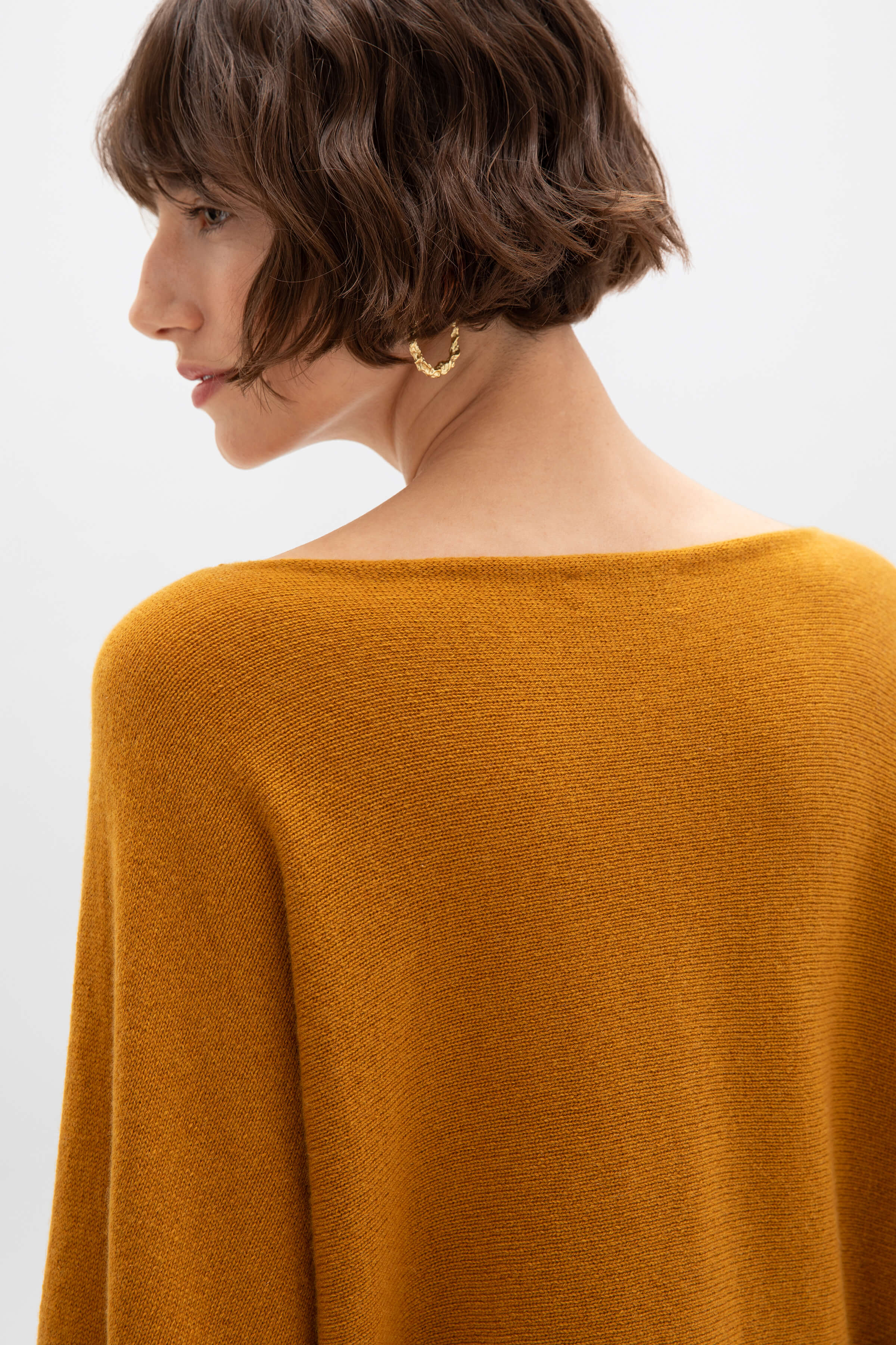 Johnstons of Elgin - Cashmere Cape Dark Yellow Jumper
