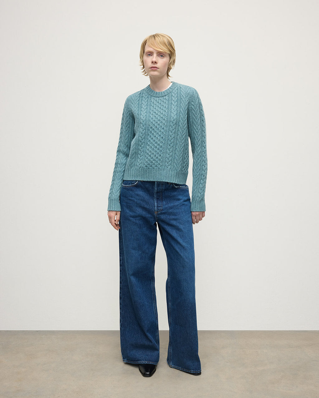 Johnstons of Elgin - Aran Cable Green Cashmere Jumper
