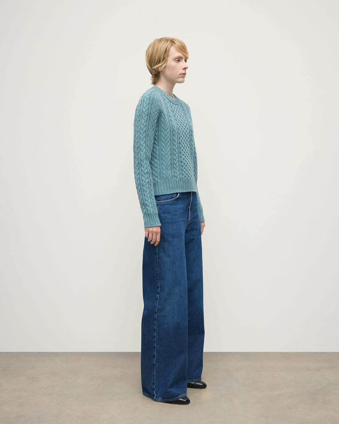 Johnstons of Elgin - Aran Cable Green Cashmere Jumper