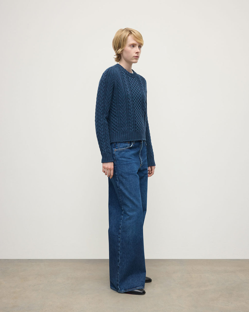 Johnstons of Elgin - Aran Cable Navy Cashmere Jumper