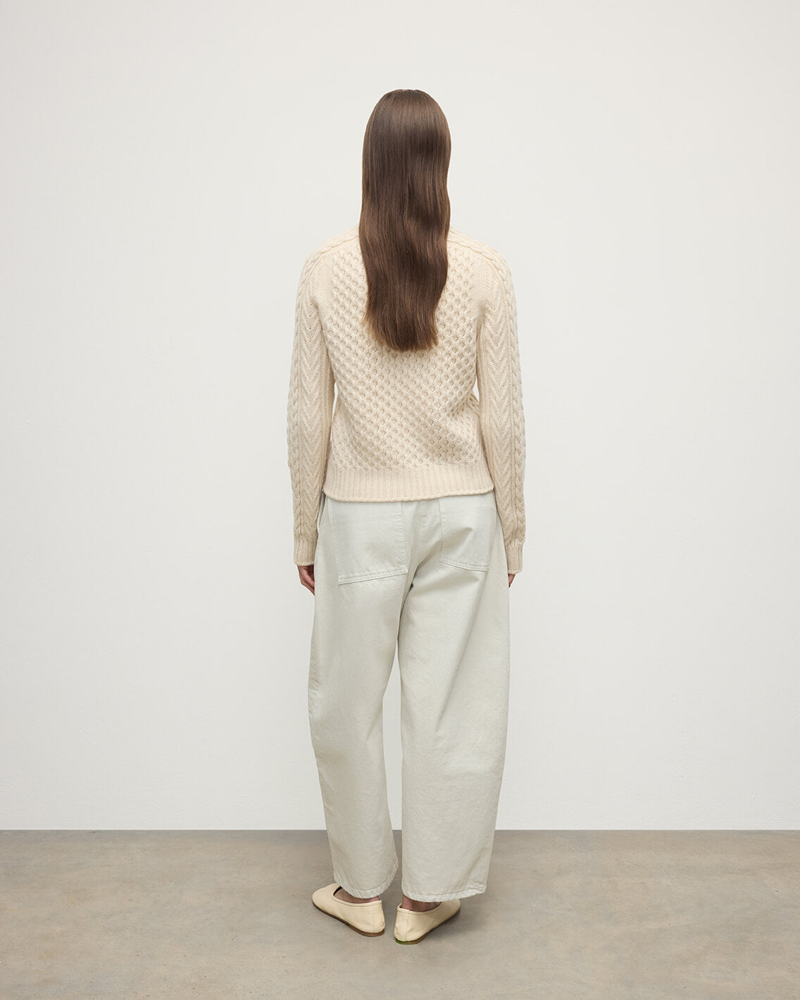 Johnstons of Elgin - Aran Cable Cream Cashmere Jumper