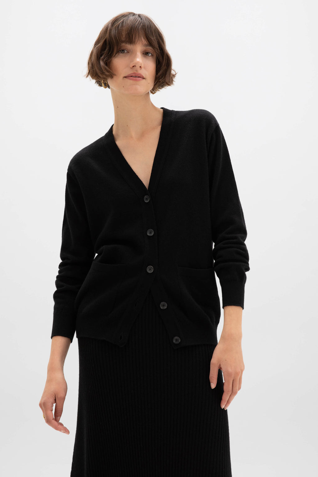 Johnstons of Elgin - Black Cashmere Boyfriend Cardigan
