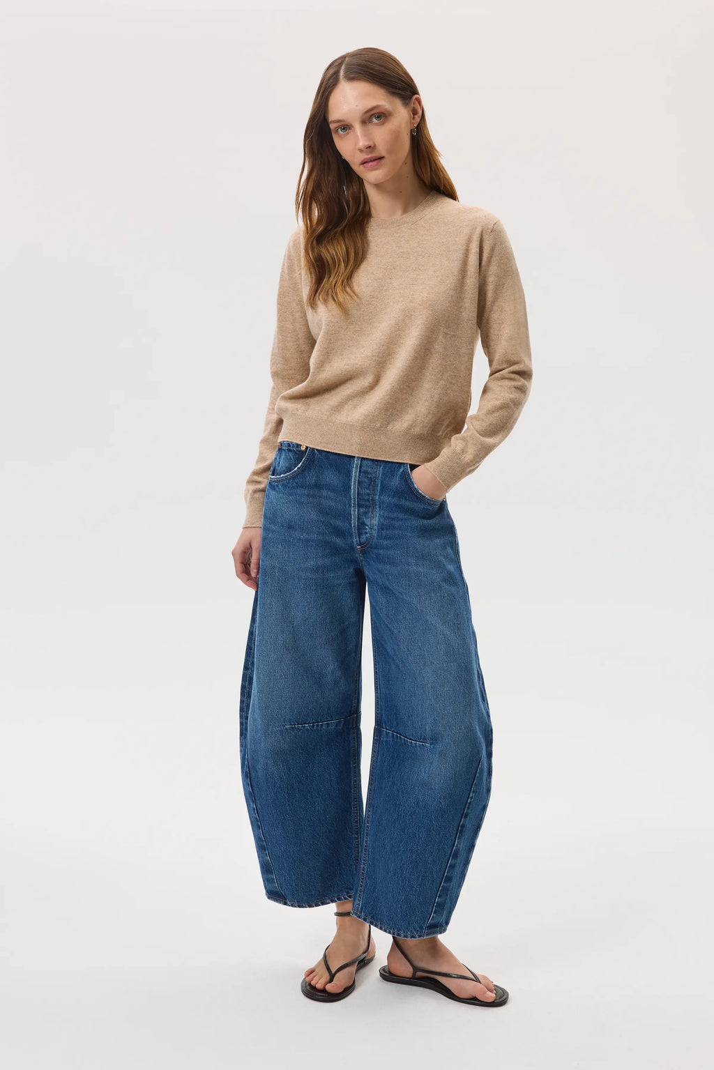 Johnstons of Elgin - Classic Cashmere Natural Round Neck Jumper