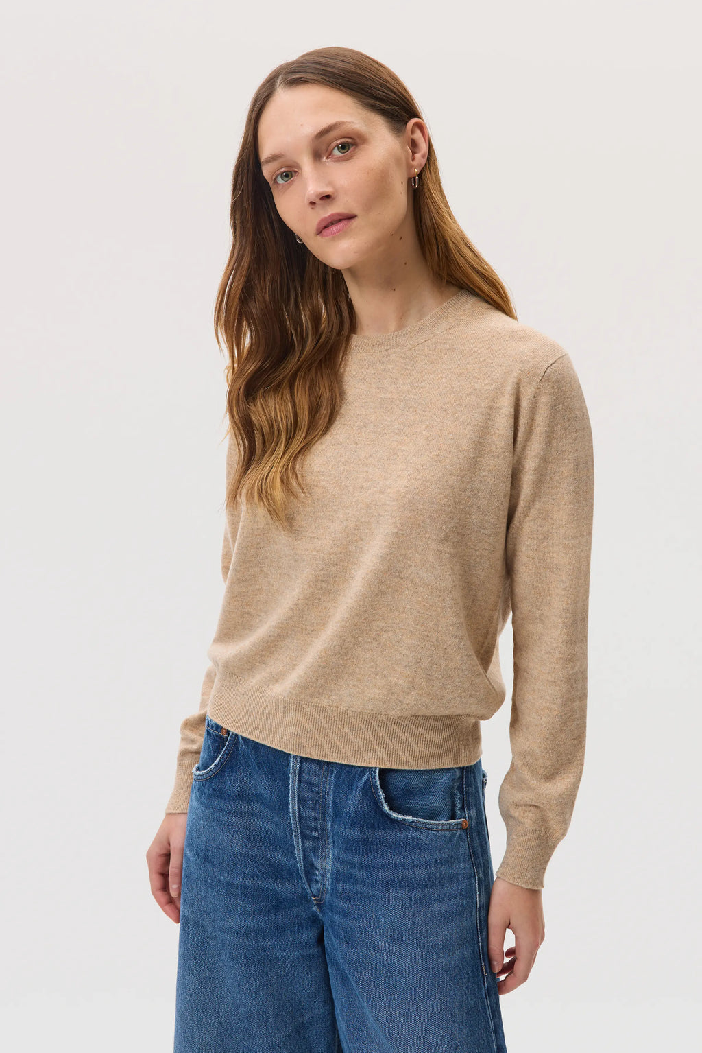 Johnstons of Elgin - Classic Cashmere Natural Round Neck Jumper