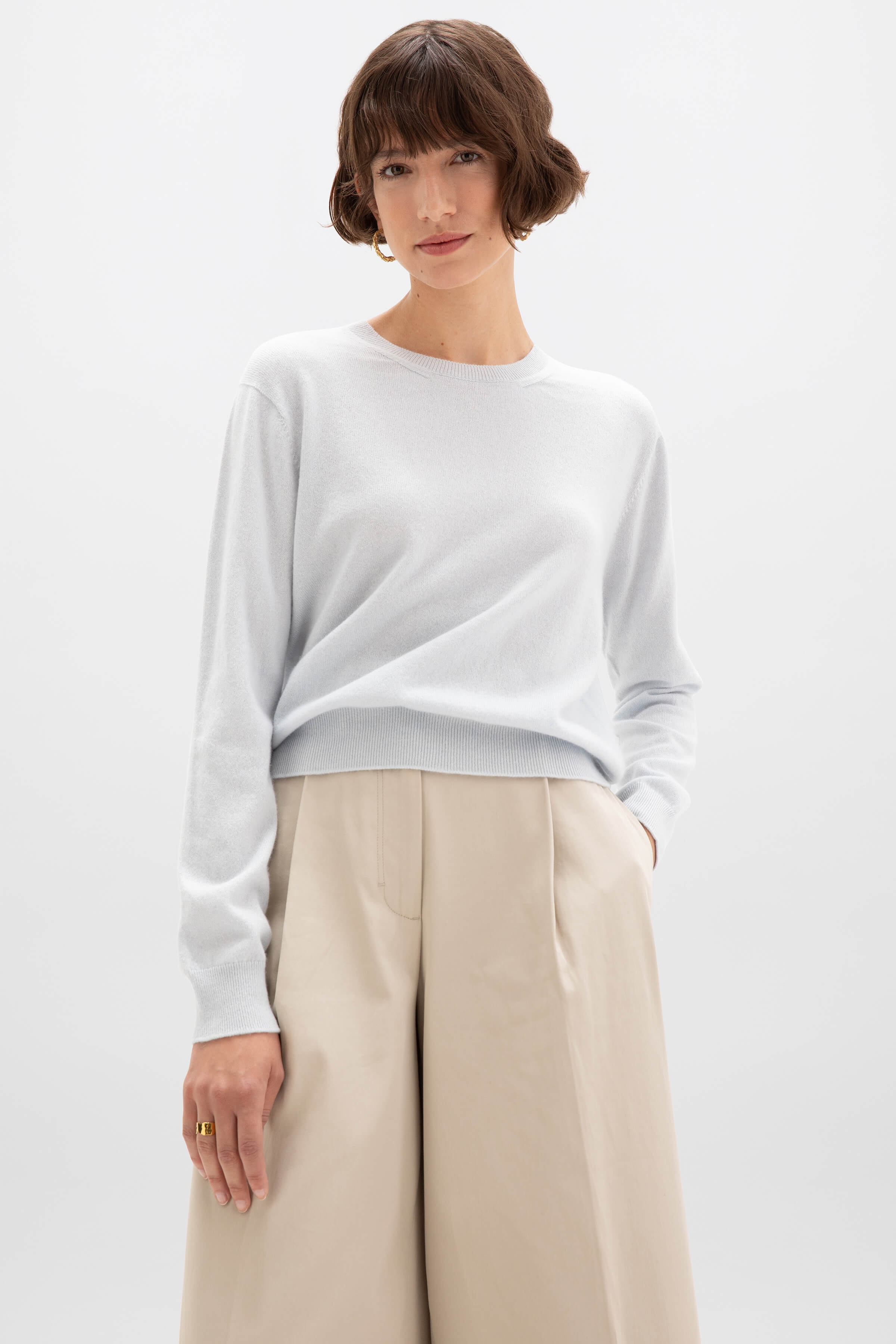 Johnstons of Elgin - Light Blue Cashmere Round Neck Jumper