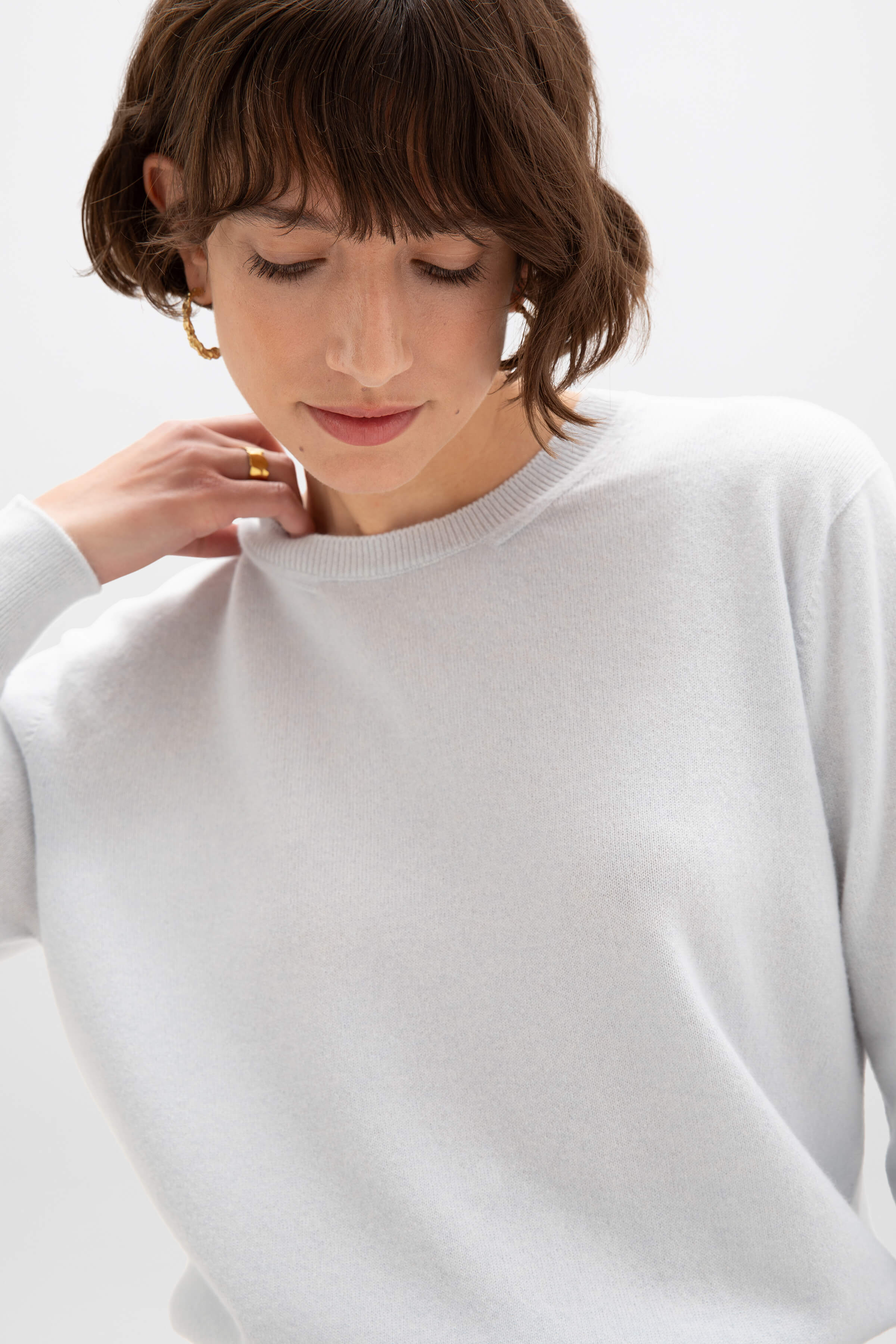 Johnstons of Elgin - Light Blue Cashmere Round Neck Jumper