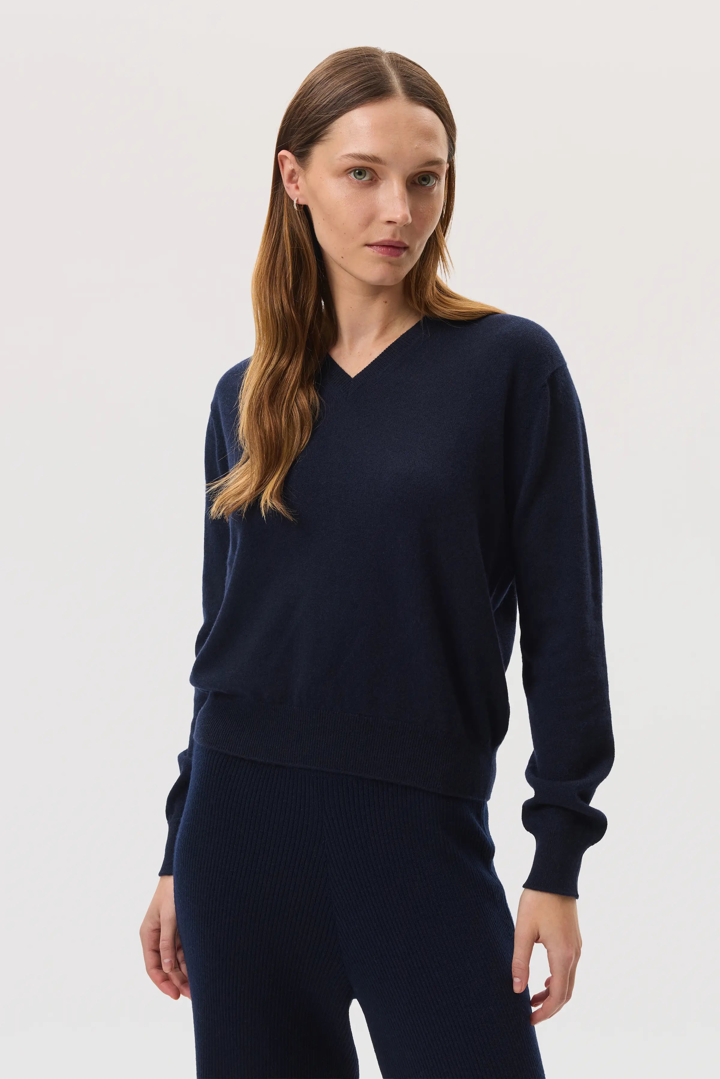 Johnstons of Elgin - Classic Navy Cashmere V Neck Jumper
