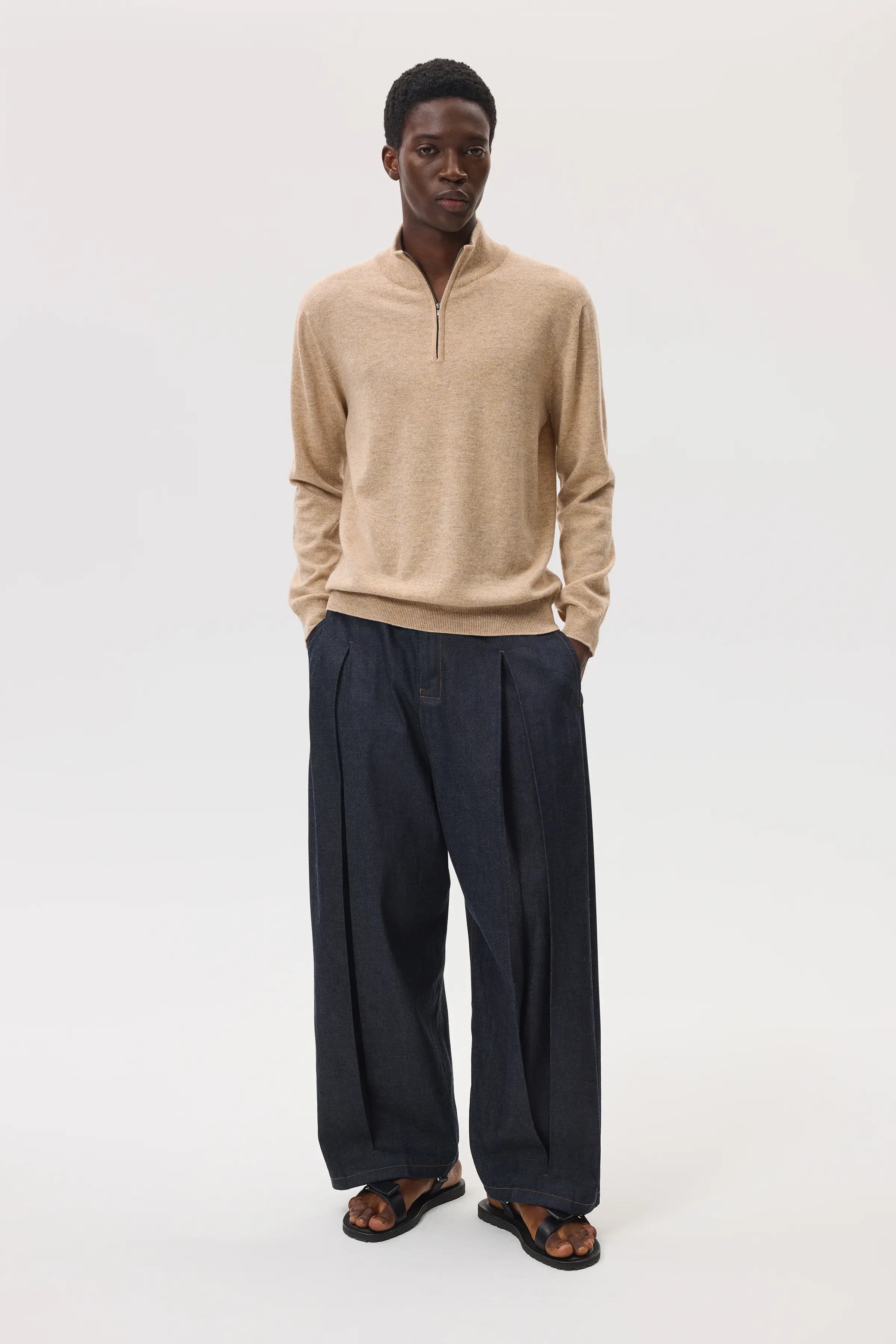 Johnstons of Elgin - Classic Cashmere Natural Zip Neck Jumper