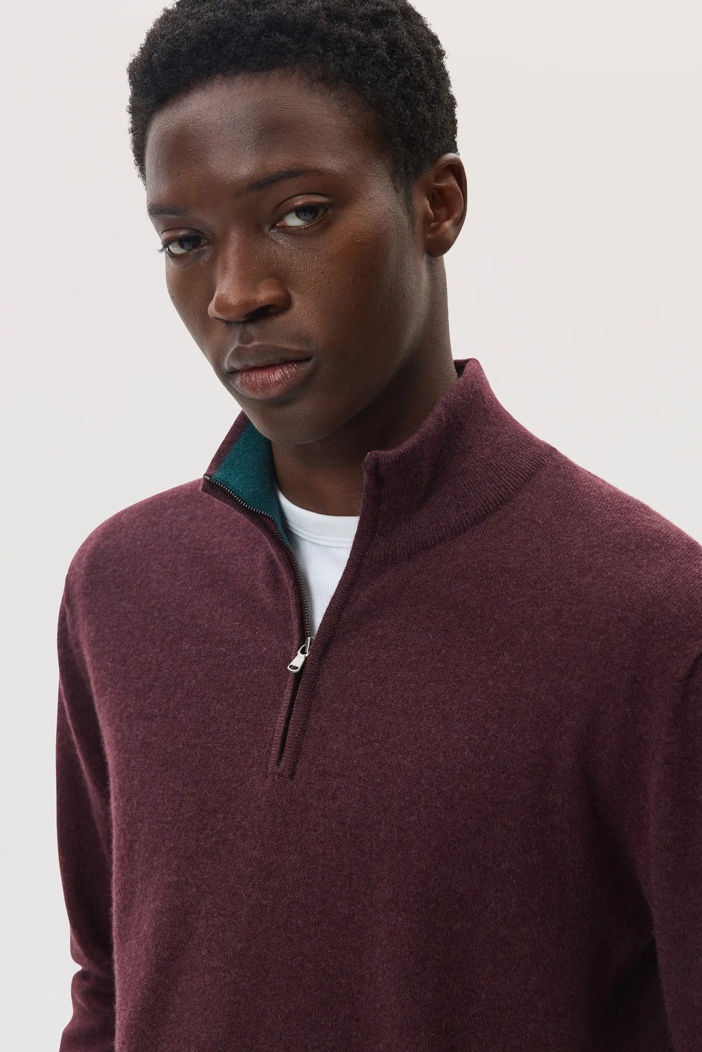 Johnstons of Elgin - Contrast Trim Deep Red Cashmere Zip Neck Jumper