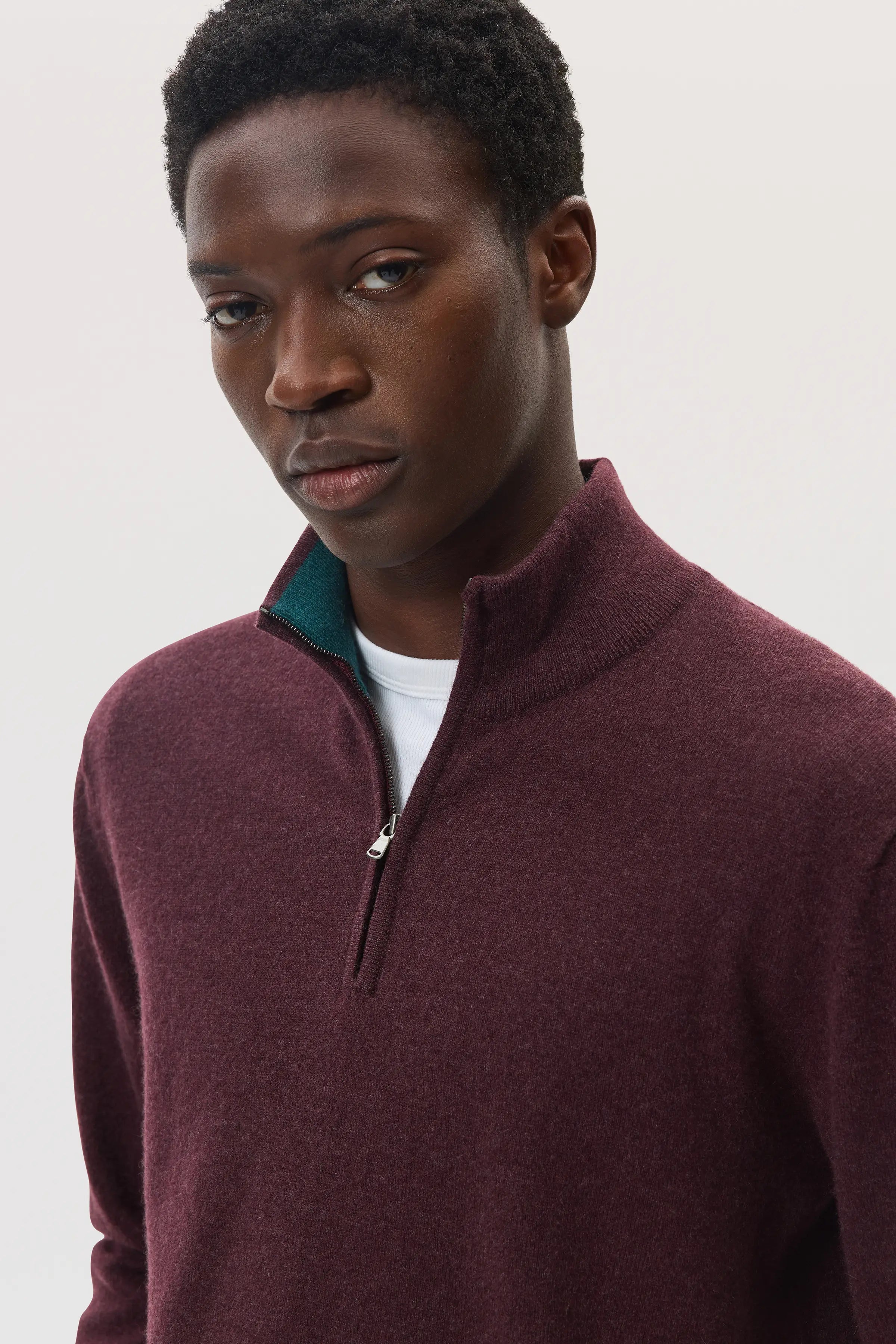 Johnstons of Elgin - Contrast Trim Deep Red Cashmere Zip Neck Jumper