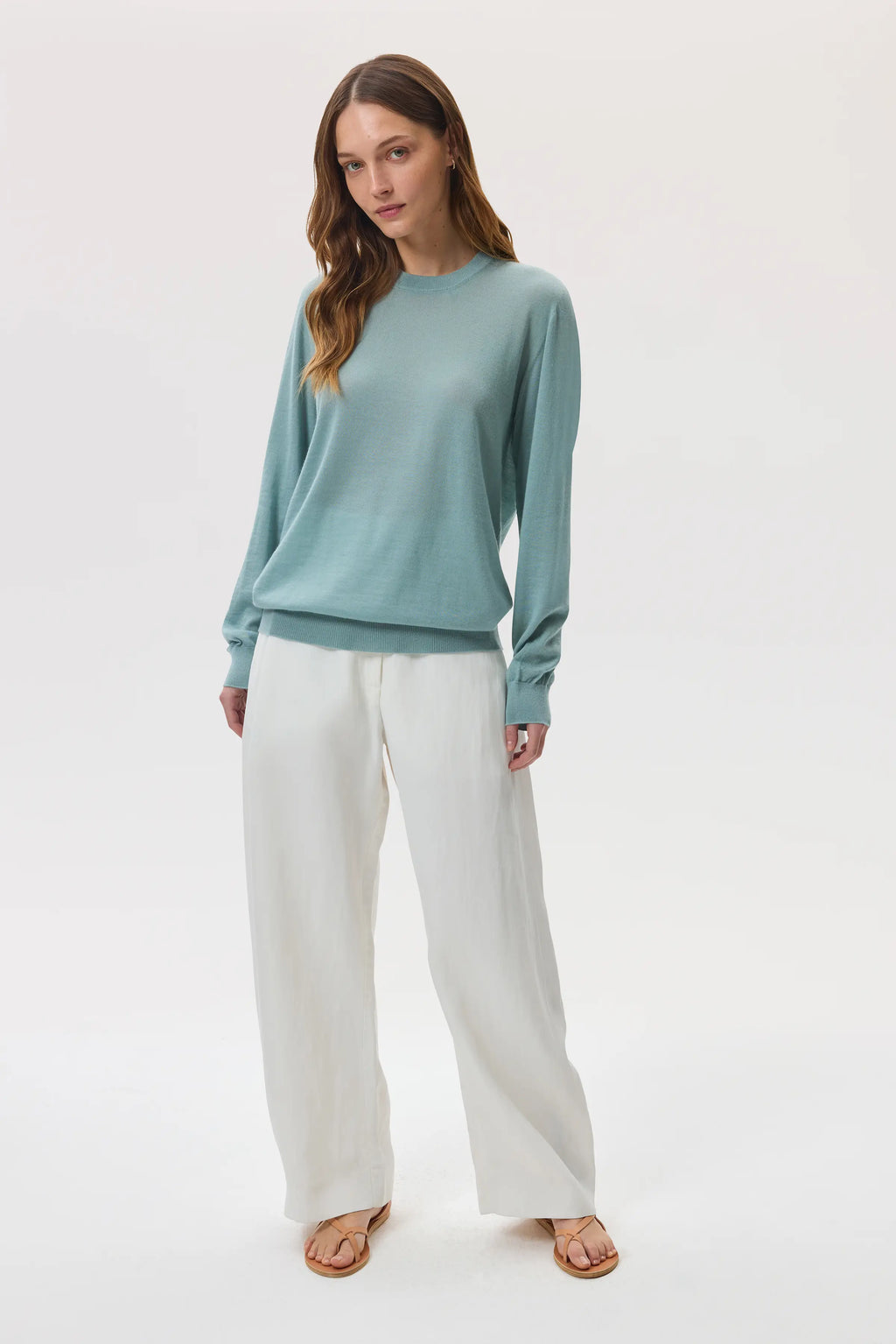 Johnstons of Elgin - Superfine Cashmere Light Green Round Neck Jumper