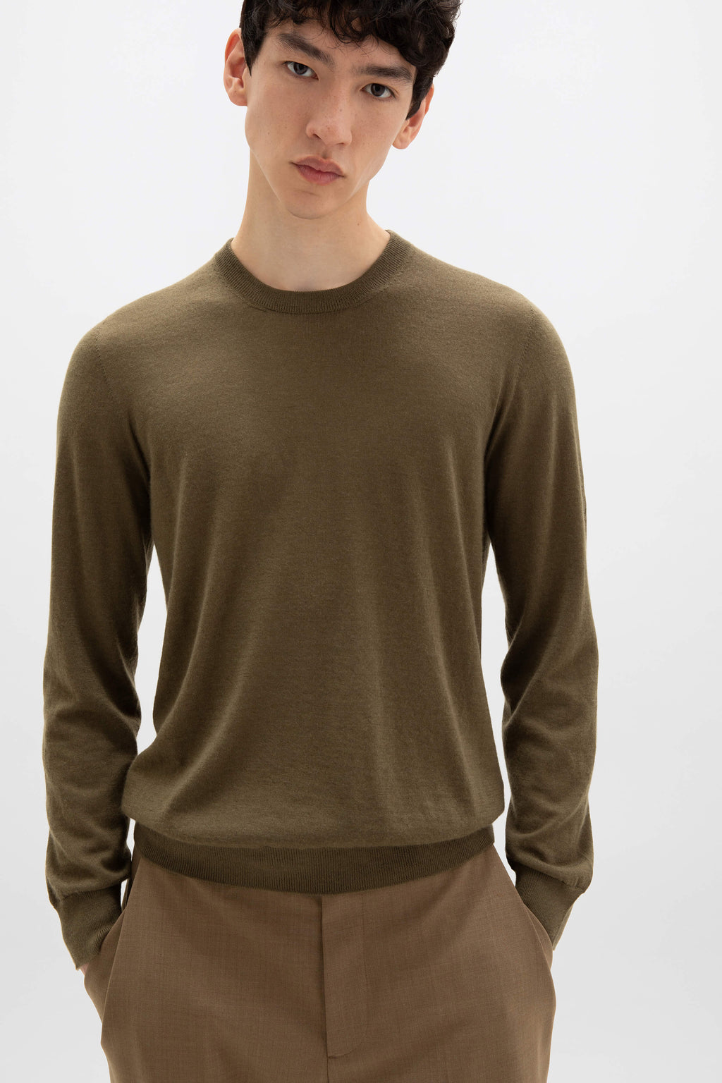 Johnstons of Elgin - Superfine Cashmere Round Neck Olive Green Jumper