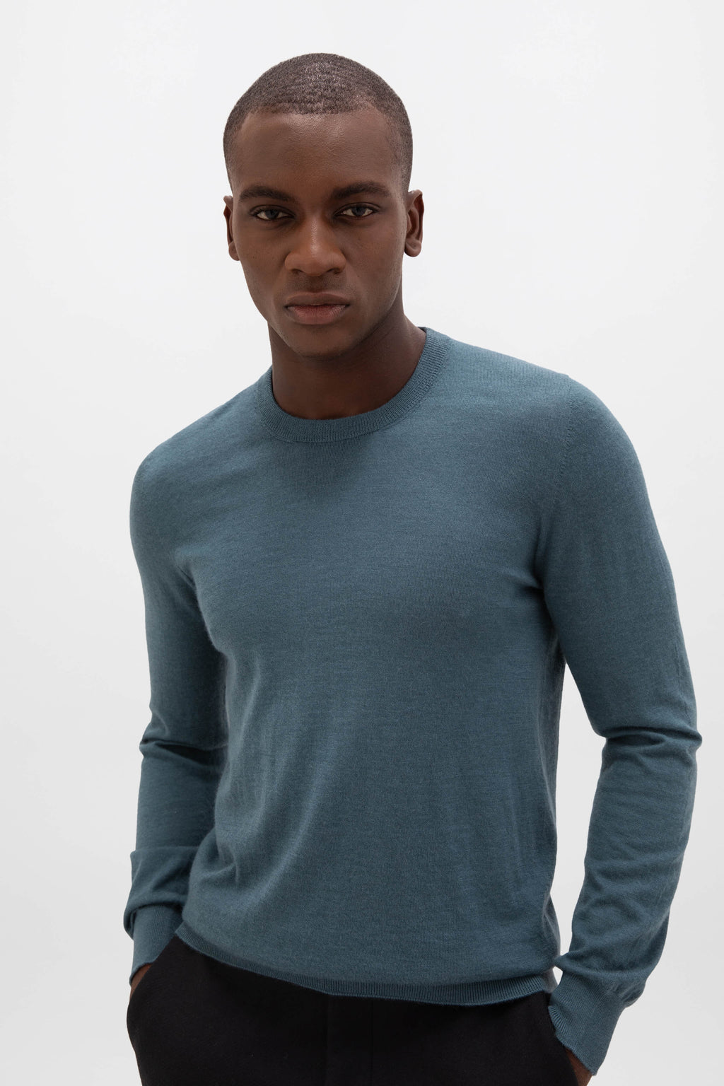 Johnstons of Elgin - Superfine Cashmere Round Neck Blue Jumper