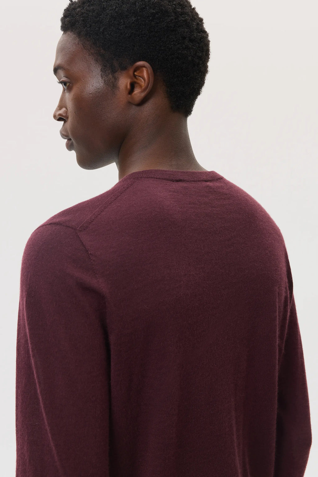 Johnstons of Elgin - Superfine Cashmere V Neck