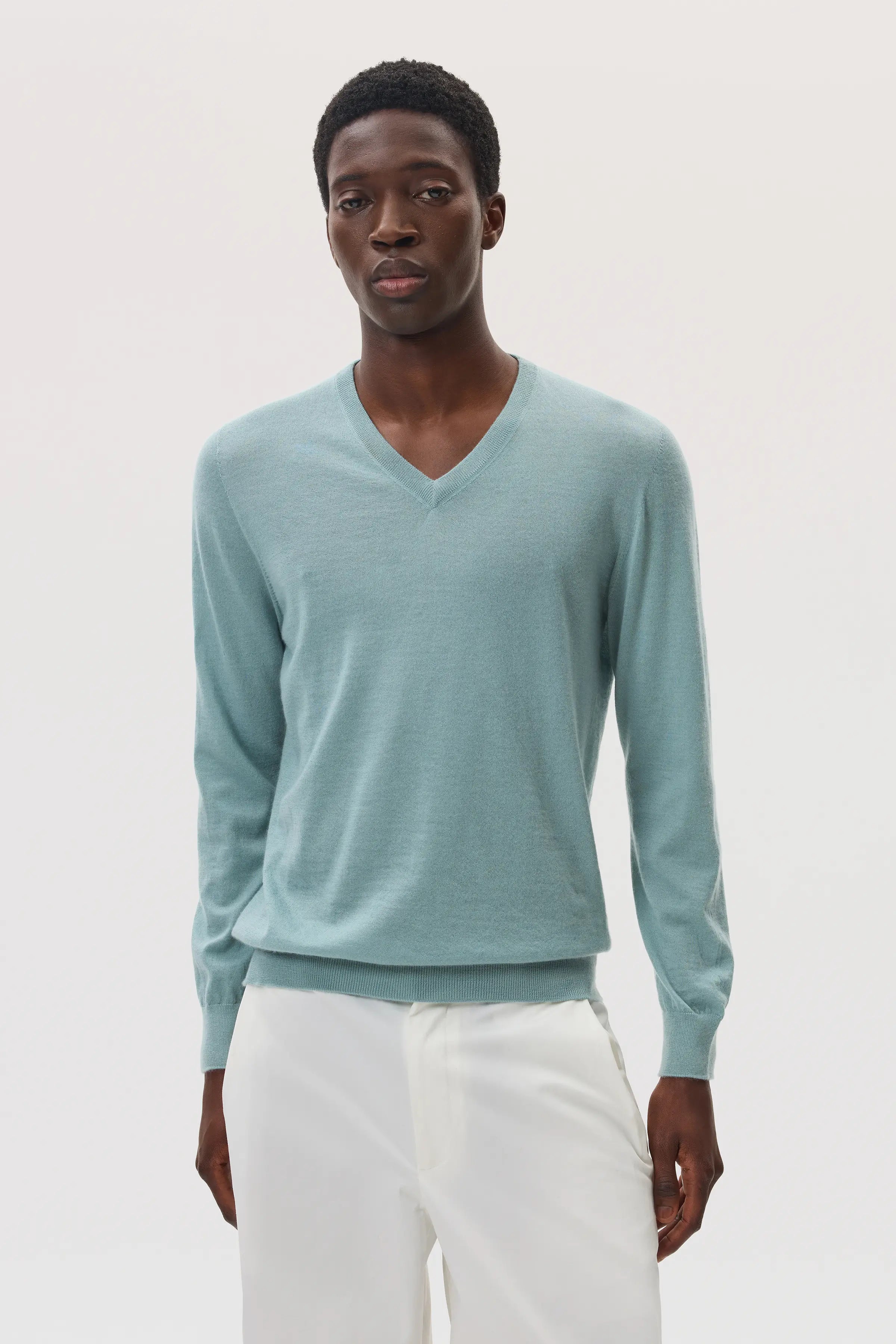 Johnstons of Elgin - Superfine Cashmere Light Green V Neck Jumper