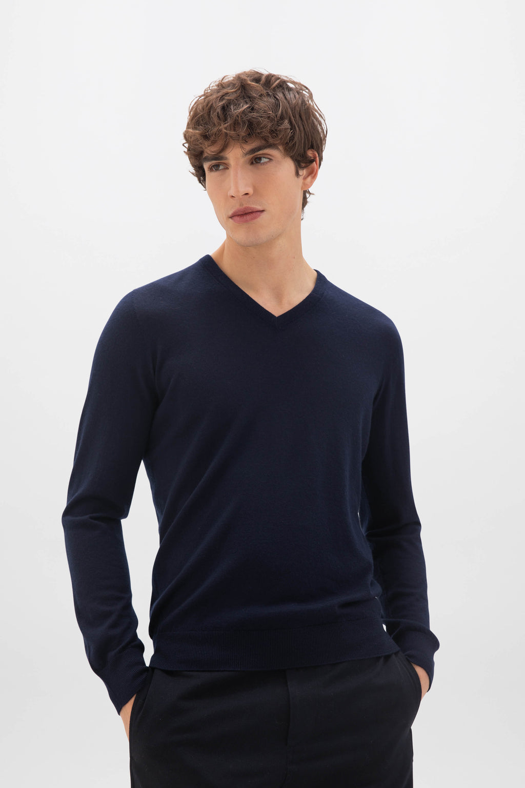 Johnstons of Elgin - Superfine Cashmere Navy V Neck Jumper
