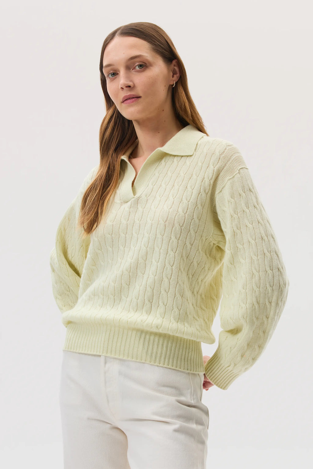 Johnstons of Elgin - Cropped Cable Light Yellow Cashmere Jumper