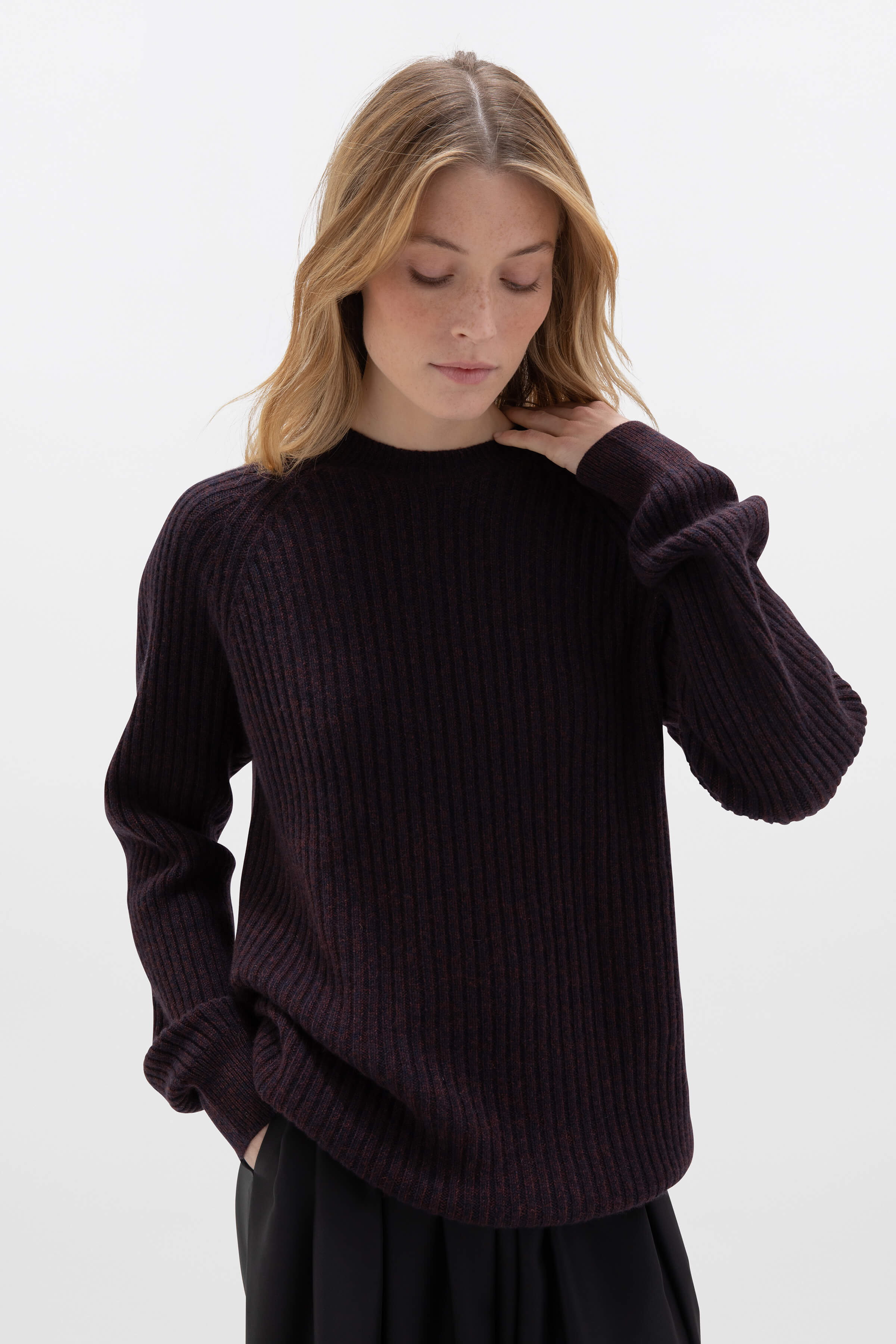 Johnstons of Elgin - Cashmere Dark Brown Marl Jumper