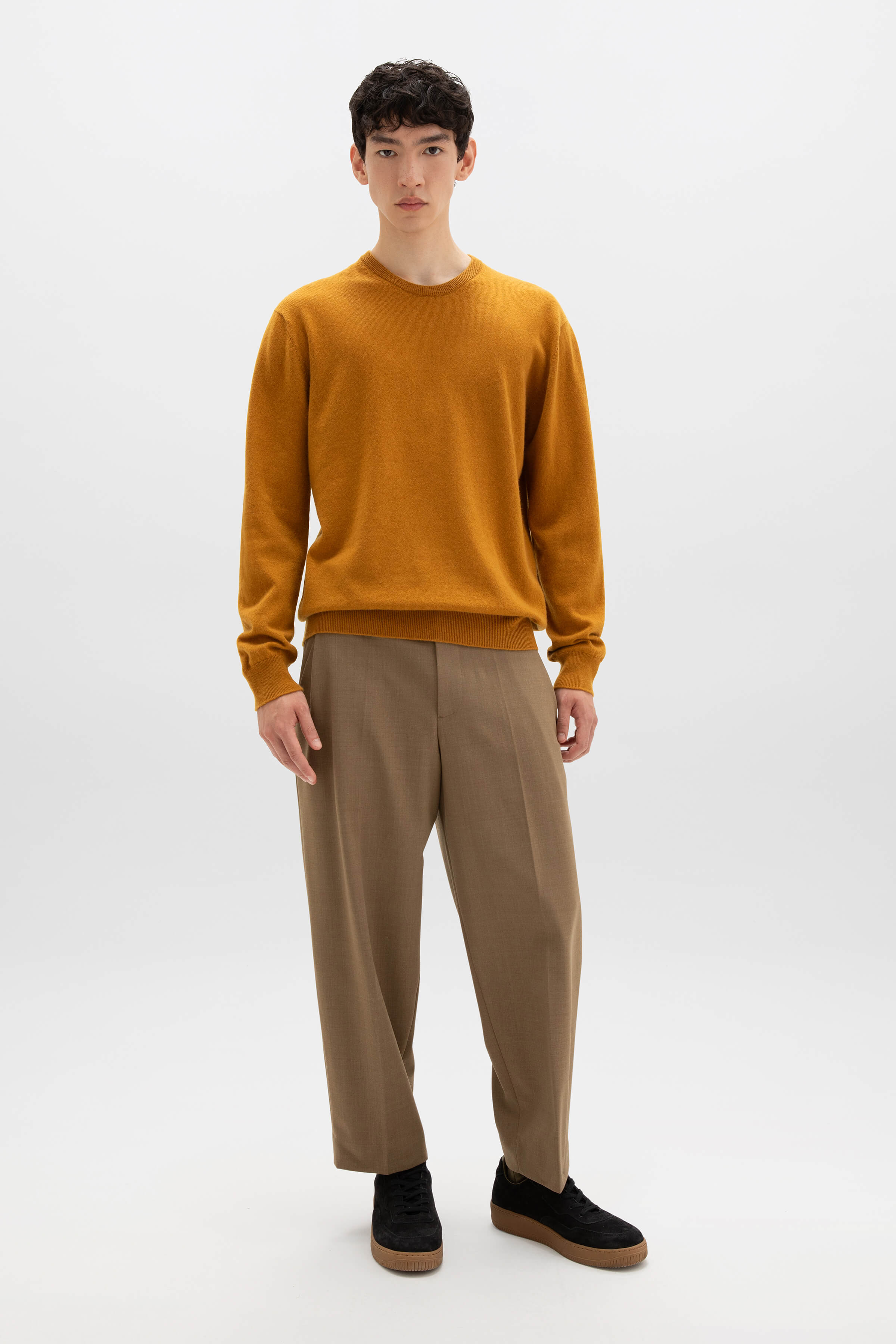 Johnstons of Elgin - Cashmere Crew Neck Dark Yellow Jumper