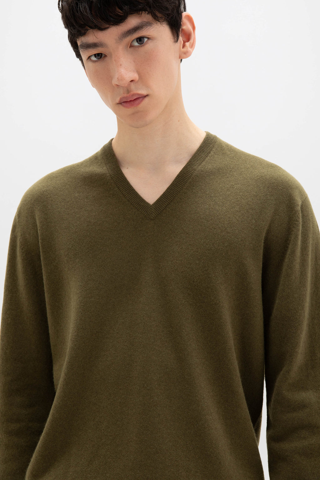 Johnstons of Elgin - Olive Green Cashmere V Neck Jumper