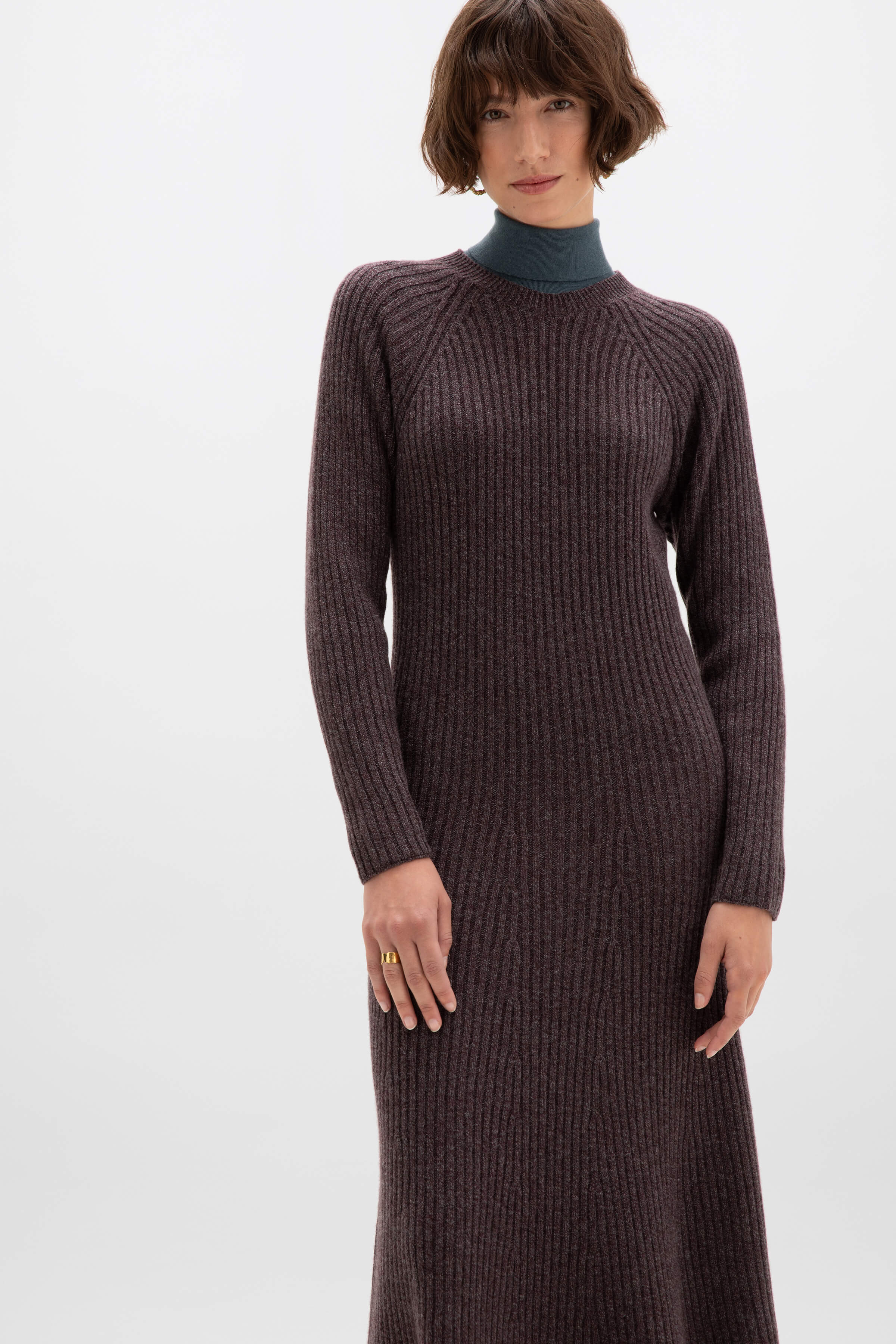 Johnstons of Elgin - Ribbed Purple Cashmere Dress