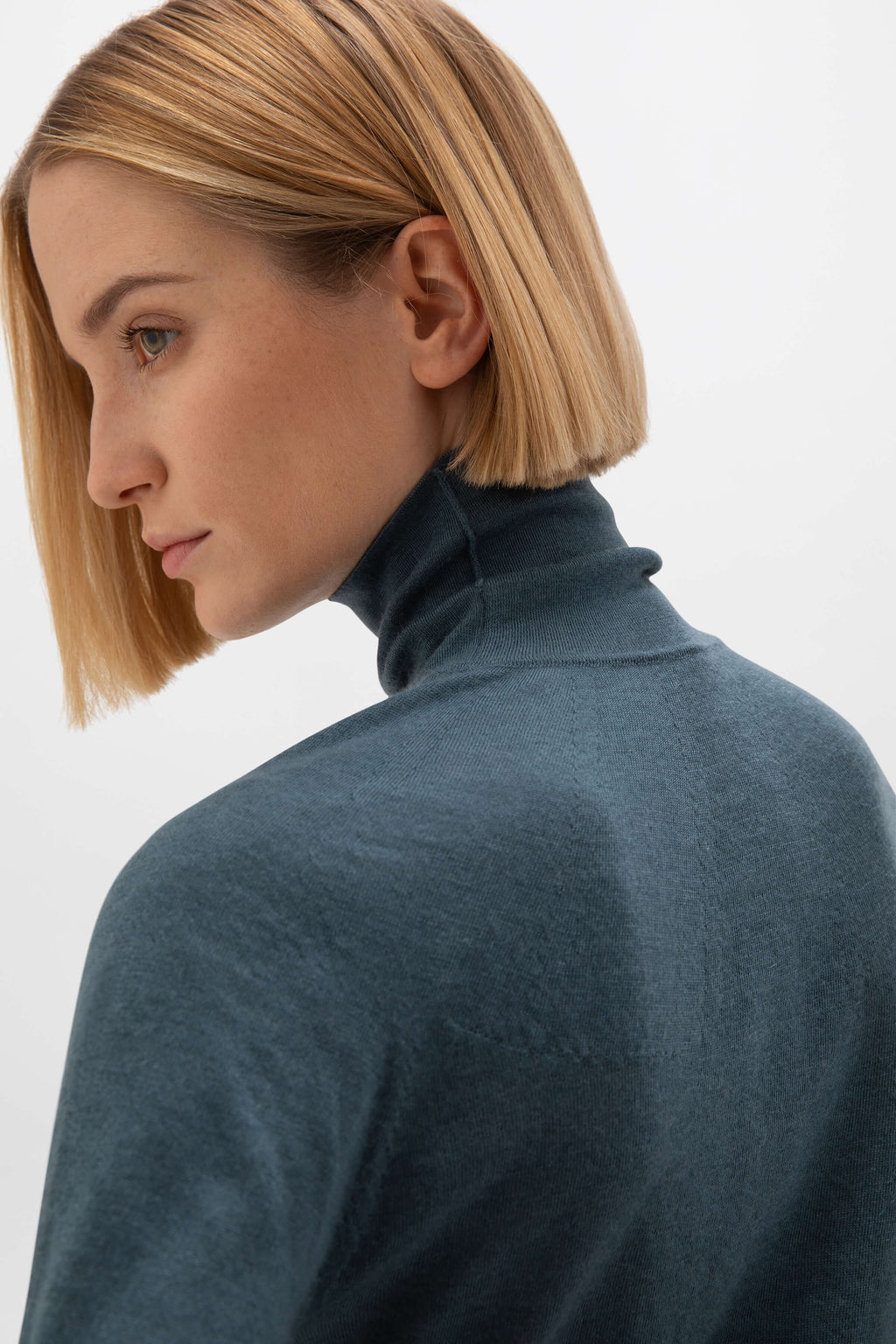 Johnstons of Elgin - Superfine Cashmere Blue Roll Neck Jumper