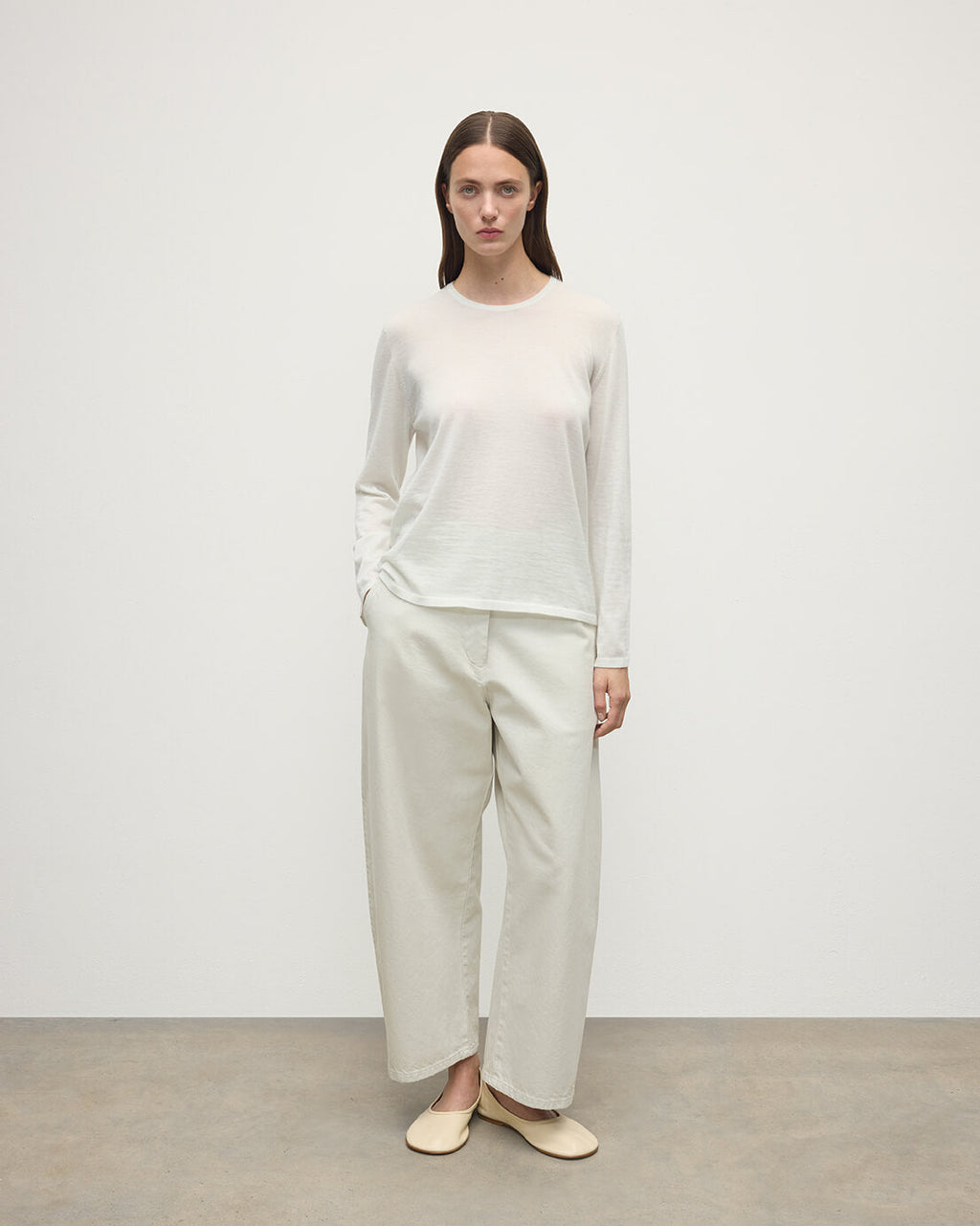 Johnstons of Elgin - Superfine Cashmere White Jumper