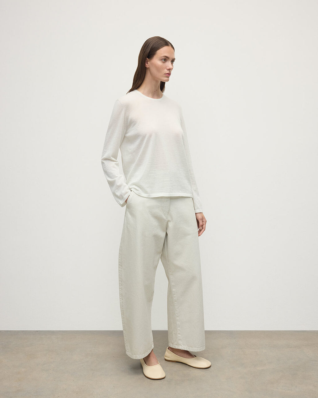 Johnstons of Elgin - Superfine Cashmere White Jumper