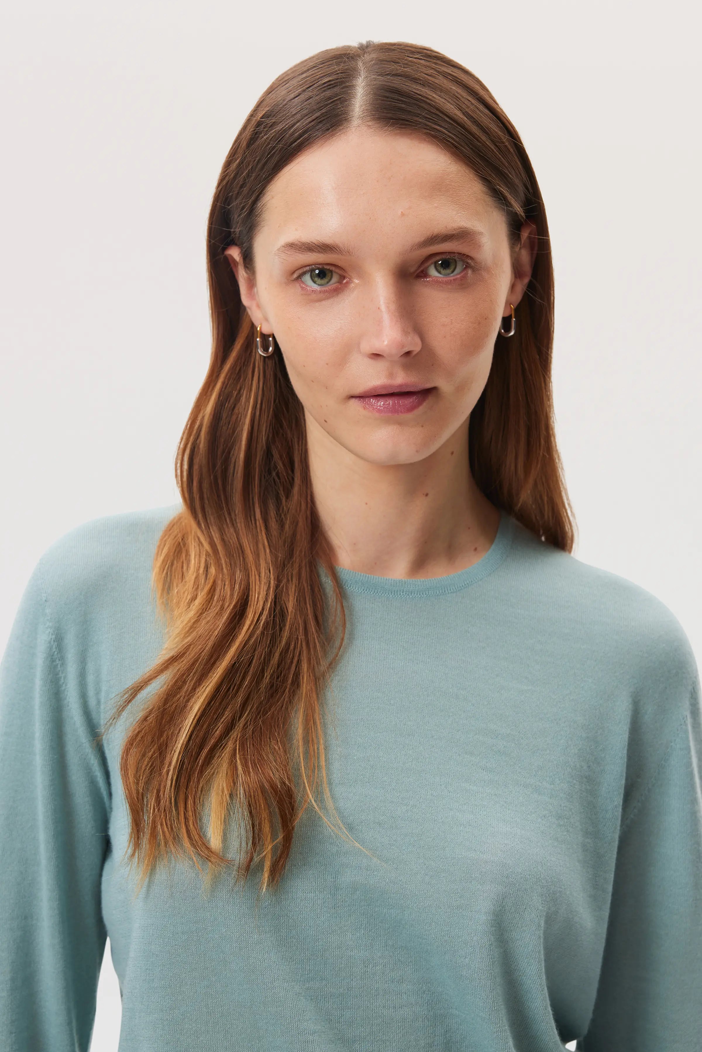 Johnstons of Elgin - Superfine Cashmere Light Green Jumper