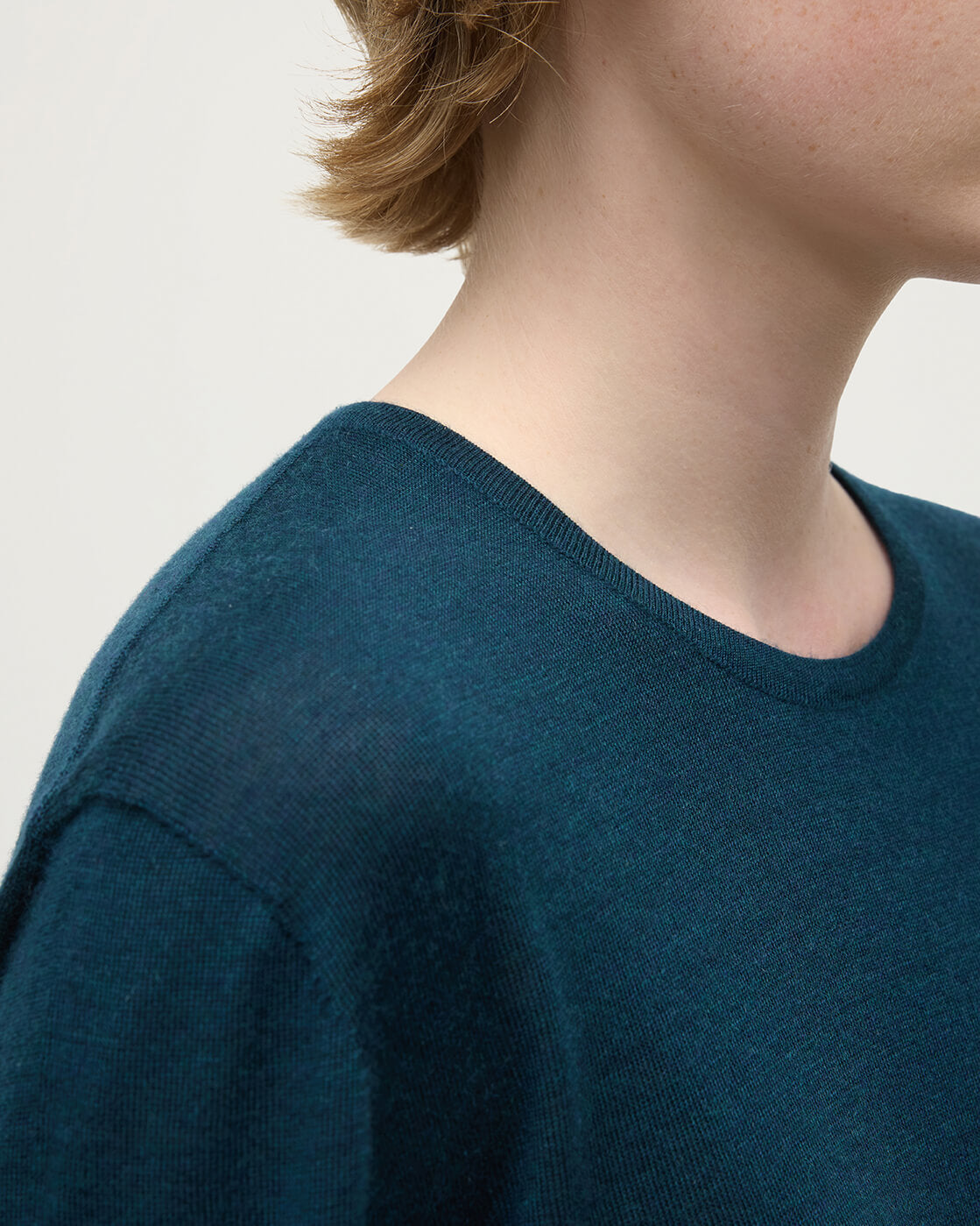 Johnstons of Elgin - Superfine Cashmere Dark Green Jumper