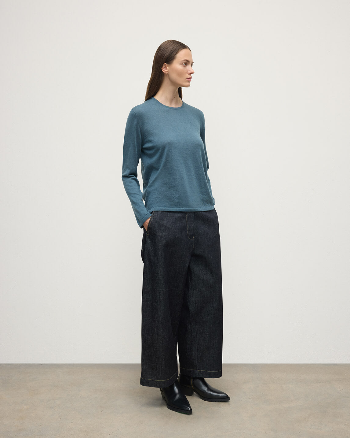 Johnstons of Elgin - Superfine Cashmere Green Jumper