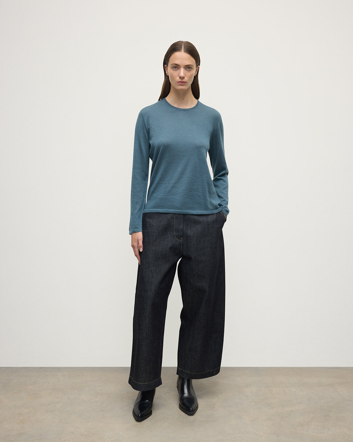 Johnstons of Elgin - Superfine Cashmere Green Jumper